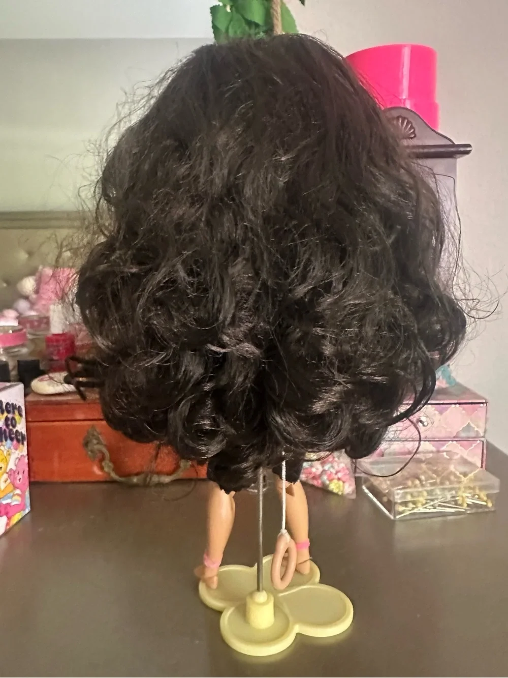 TBL Articulated Blythe doll for customization. With stand, hand set, & outfit